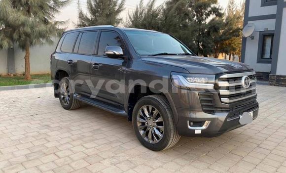 Acheter Occasion Voiture Toyota Land Cruiser Noir à Lusaka, Zambie Acheter Occasion Voiture Toyota Land Cruiser Noir à Lusaka, Zambie