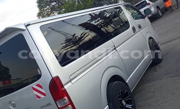 Acheter Occasion Voiture Toyota Alphard Autre à Lusaka, Zambie Acheter Occasion Voiture Toyota Alphard Autre à Lusaka, Zambie
