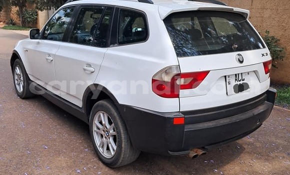 Acheter Occasion Voiture BMW X3 Blanc à Lusaka, Zambie Acheter Occasion Voiture BMW X3 Blanc à Lusaka, Zambie