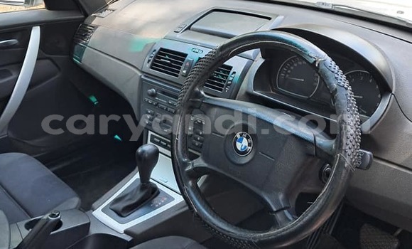 Acheter Occasion Voiture BMW X3 Blanc à Lusaka, Zambie Acheter Occasion Voiture BMW X3 Blanc à Lusaka, Zambie