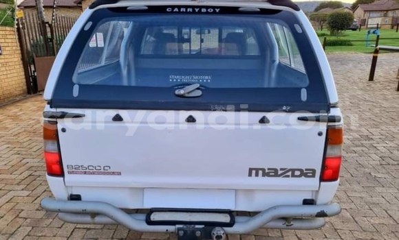 Tenga Tsaru Mazda B–series Chena Mota in Lusaka in Zambia Tenga Tsaru Mazda B–series Chena Mota in Lusaka in Zambia