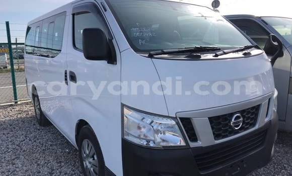Nunua Ilio tumika Nissan Caravan Nyeupe Gari ndani ya Lusaka nchini Zambia Nunua Ilio tumika Nissan Caravan Nyeupe Gari ndani ya Lusaka nchini Zambia