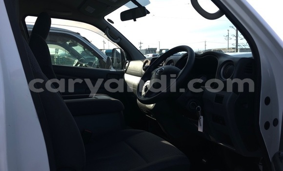 Nunua Ilio tumika Nissan Caravan Nyeupe Gari ndani ya Lusaka nchini Zambia Nunua Ilio tumika Nissan Caravan Nyeupe Gari ndani ya Lusaka nchini Zambia