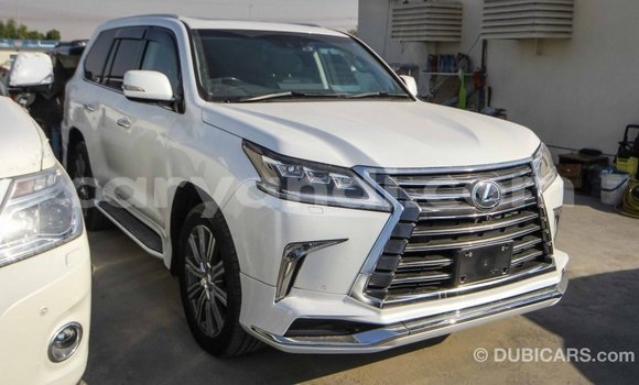 Nunua Imported Lexus LX Nyeupe Gari ndani ya Import - Dubai nchini Zambia Nunua Imported Lexus LX Nyeupe Gari ndani ya Import - Dubai nchini Zambia