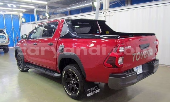 Nunua Ilio tumika Toyota Hilux Nyekundu Gari ndani ya Livingstone nchini Zambia Nunua Ilio tumika Toyota Hilux Nyekundu Gari ndani ya Livingstone nchini Zambia