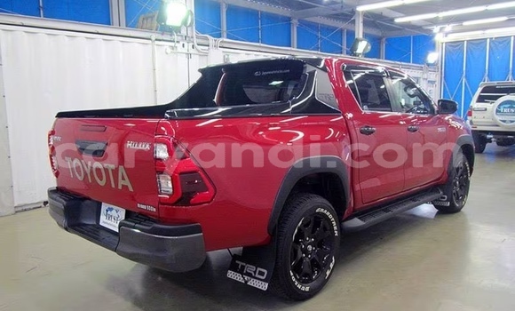 Nunua Ilio tumika Toyota Hilux Nyekundu Gari ndani ya Livingstone nchini Zambia Nunua Ilio tumika Toyota Hilux Nyekundu Gari ndani ya Livingstone nchini Zambia