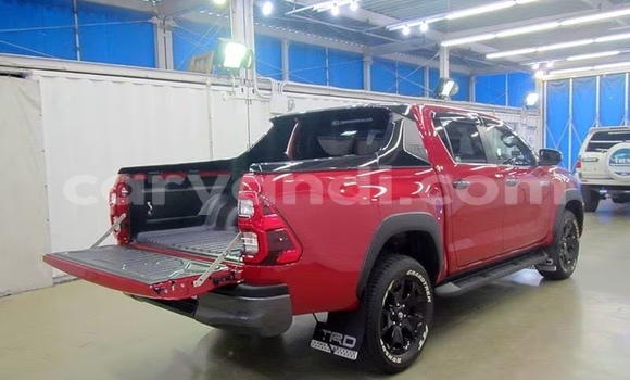 Nunua Ilio tumika Toyota Hilux Nyekundu Gari ndani ya Livingstone nchini Zambia Nunua Ilio tumika Toyota Hilux Nyekundu Gari ndani ya Livingstone nchini Zambia