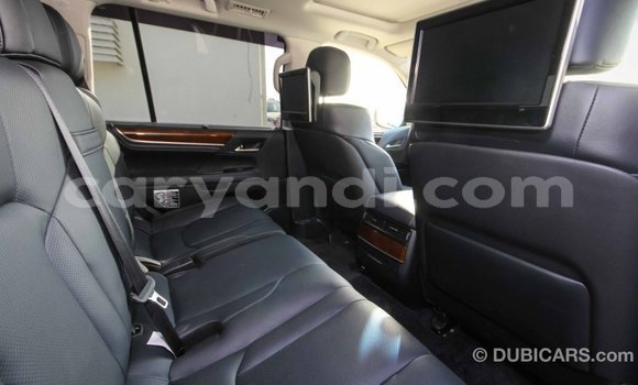 Nunua Imported Lexus LX Nyeupe Gari ndani ya Import - Dubai nchini Zambia Nunua Imported Lexus LX Nyeupe Gari ndani ya Import - Dubai nchini Zambia