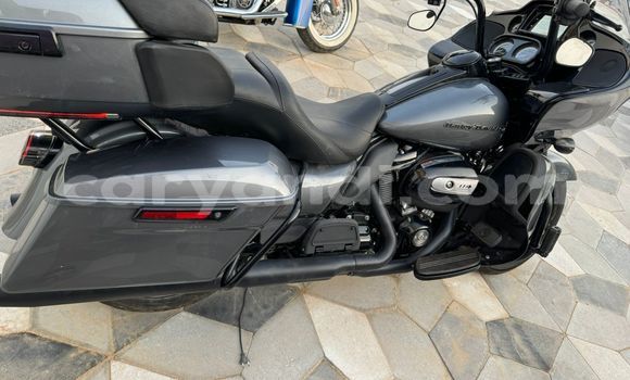 Buy Used Harley Davidson Road Glide Silver Bike in Lusaka in Zambia