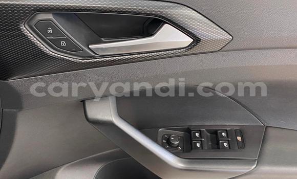 Acheter Occasion Voiture Volkswagen T-Roc Blanc à Lusaka, Zambie Acheter Occasion Voiture Volkswagen T-Roc Blanc à Lusaka, Zambie