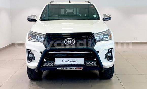 Buy Used Toyota Hilux White Car in Lusaka in Zambia Buy Used Toyota Hilux White Car in Lusaka in Zambia