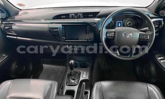 Buy Used Toyota Hilux White Car in Lusaka in Zambia Buy Used Toyota Hilux White Car in Lusaka in Zambia