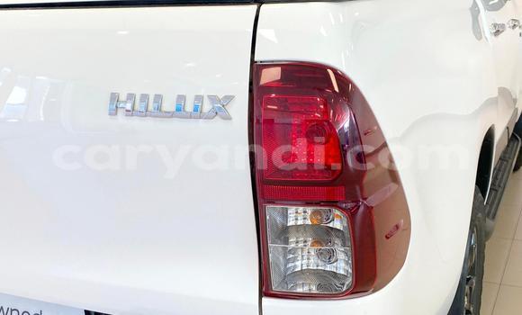 Buy Used Toyota Hilux White Car in Lusaka in Zambia Buy Used Toyota Hilux White Car in Lusaka in Zambia