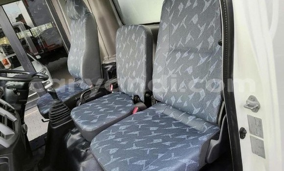 Buy Used Hino 300 Series White Truck in Lusaka in Zambia Buy Used Hino 300 Series White Truck in Lusaka in Zambia