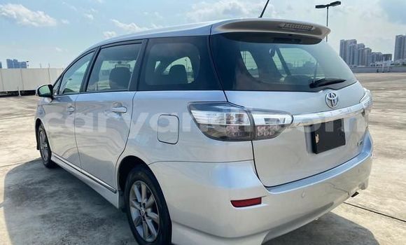 Acheter Occasion Voiture Toyota Wish Gris à Livingstone, Zambie Acheter Occasion Voiture Toyota Wish Gris à Livingstone, Zambie