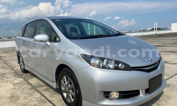 Acheter Occasion Voiture Toyota Wish Gris à Livingstone, Zambie Acheter Occasion Voiture Toyota Wish Gris à Livingstone, Zambie