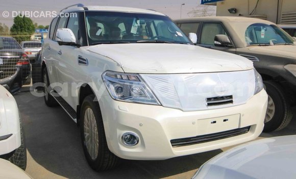 Acheter Import Voiture Nissan Patrol Blanc à Import - Dubai, Zambie Acheter Import Voiture Nissan Patrol Blanc à Import - Dubai, Zambie