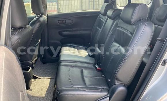 Acheter Occasion Voiture Toyota Wish Gris à Livingstone, Zambie Acheter Occasion Voiture Toyota Wish Gris à Livingstone, Zambie