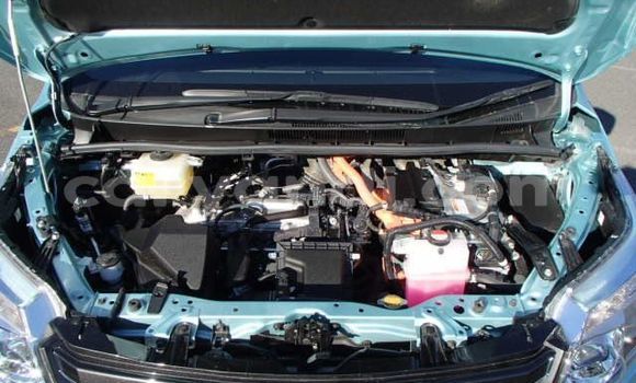 Acheter Occasion Voiture Toyota Noah Bleu à Livingstone, Zambie Acheter Occasion Voiture Toyota Noah Bleu à Livingstone, Zambie