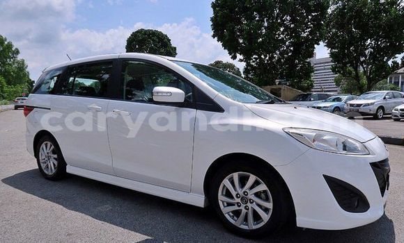 Tenga Tsaru Mazda Mazda 5 Chena Mota in Livingstone in Zambia Tenga Tsaru Mazda Mazda 5 Chena Mota in Livingstone in Zambia