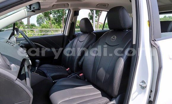 Tenga Tsaru Mazda Mazda 5 Chena Mota in Livingstone in Zambia Tenga Tsaru Mazda Mazda 5 Chena Mota in Livingstone in Zambia