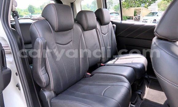 Tenga Tsaru Mazda Mazda 5 Chena Mota in Livingstone in Zambia Tenga Tsaru Mazda Mazda 5 Chena Mota in Livingstone in Zambia