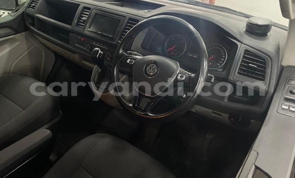 Buy Used Volkswagen Caravelle White Car in Lusaka in Zambia Buy Used Volkswagen Caravelle White Car in Lusaka in Zambia
