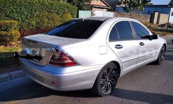Acheter Occasion Voiture Mercedes‒Benz C–Class Autre à Lusaka, Zambie Acheter Occasion Voiture Mercedes‒Benz C–Class Autre à Lusaka, Zambie