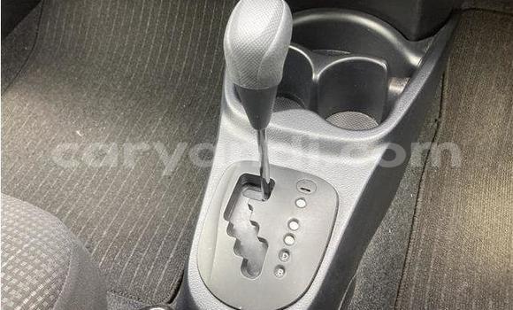 Nunua Ilio tumika Toyota Vitz Nyeupe Gari ndani ya Lusaka nchini Zambia Nunua Ilio tumika Toyota Vitz Nyeupe Gari ndani ya Lusaka nchini Zambia