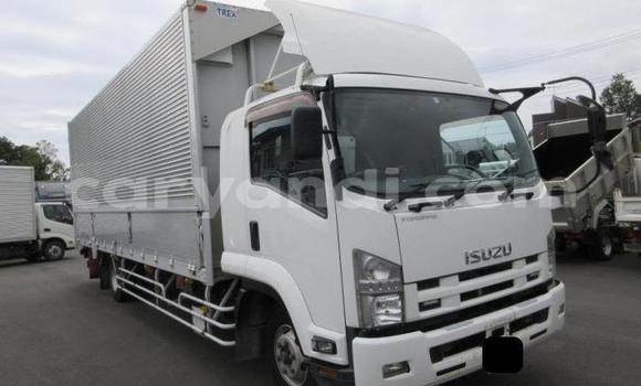 Buy Used Isuzu FTR 850 White Truck in Lusaka in Zambia Buy Used Isuzu FTR 850 White Truck in Lusaka in Zambia
