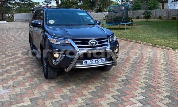 Buy Used Toyota Fortuner Black Car in Chingola in Zambia
