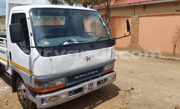 Buy Used Mitsubishi Canter White Truck in Choma in Southern Buy Used Mitsubishi Canter White Truck in Choma in Southern