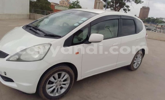 Buy Used Honda FIT White Car in Lusaka in Zambia Buy Used Honda FIT White Car in Lusaka in Zambia