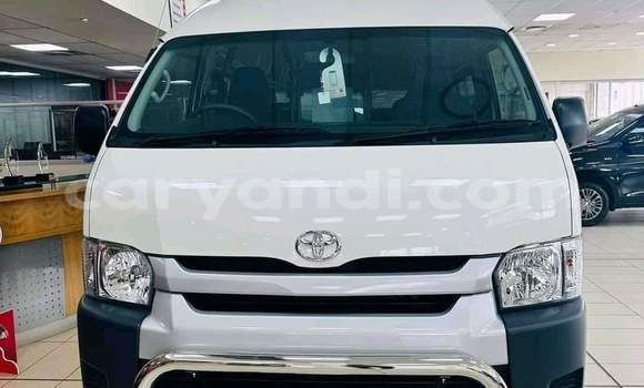 Acheter Occasion Voiture Toyota Hiace Blanc à Lusaka, Zambie Acheter Occasion Voiture Toyota Hiace Blanc à Lusaka, Zambie