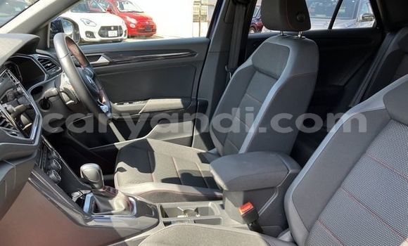 Buy Used Volkswagen T-Roc Blue Car in Lusaka in Zambia Buy Used Volkswagen T-Roc Blue Car in Lusaka in Zambia