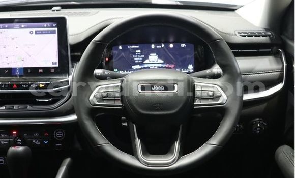 Buy Used Jeep Commander Silver Car in Lusaka in Zambia Buy Used Jeep Commander Silver Car in Lusaka in Zambia