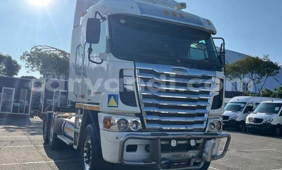 Buy Used Scania R420 White Truck in Lusaka in Zambia Buy Used Scania R420 White Truck in Lusaka in Zambia