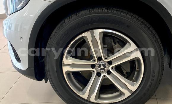 Acheter Occasion Voiture Mercedes‒Benz GLC Gris à Lusaka, Zambie Acheter Occasion Voiture Mercedes‒Benz GLC Gris à Lusaka, Zambie