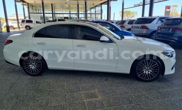 Tenga Tsaru Mercedes‒Benz C–Class Chena Mota in Lusaka in Zambia Tenga Tsaru Mercedes‒Benz C–Class Chena Mota in Lusaka in Zambia