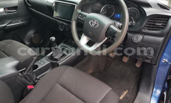 Tenga Tsaru Toyota Hilux Bhuruu Mota in Lusaka in Zambia Tenga Tsaru Toyota Hilux Bhuruu Mota in Lusaka in Zambia