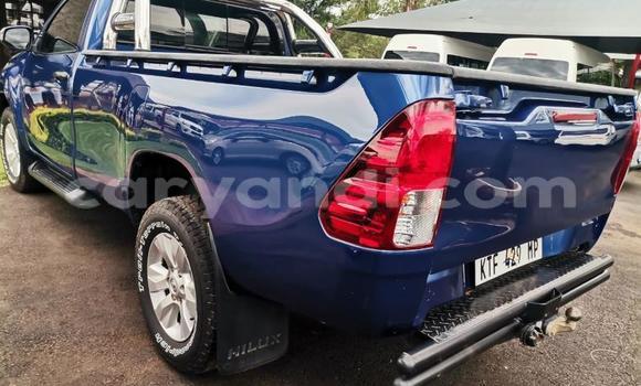 Tenga Tsaru Toyota Hilux Bhuruu Mota in Lusaka in Zambia Tenga Tsaru Toyota Hilux Bhuruu Mota in Lusaka in Zambia