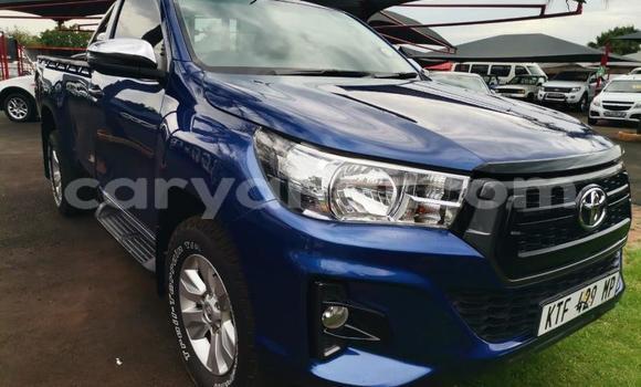 Tenga Tsaru Toyota Hilux Bhuruu Mota in Lusaka in Zambia Tenga Tsaru Toyota Hilux Bhuruu Mota in Lusaka in Zambia