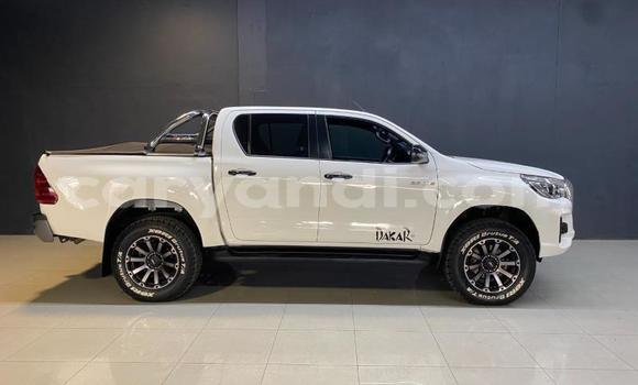 Buy Used Toyota Hilux White Car in Lusaka in Zambia Buy Used Toyota Hilux White Car in Lusaka in Zambia