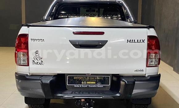 Buy Used Toyota Hilux White Car in Lusaka in Zambia Buy Used Toyota Hilux White Car in Lusaka in Zambia