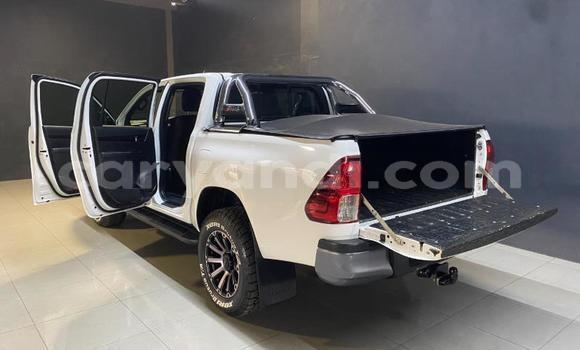 Buy Used Toyota Hilux White Car in Lusaka in Zambia Buy Used Toyota Hilux White Car in Lusaka in Zambia