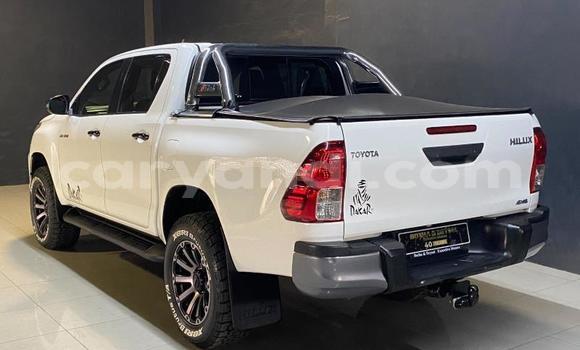 Buy Used Toyota Hilux White Car in Lusaka in Zambia Buy Used Toyota Hilux White Car in Lusaka in Zambia
