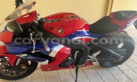 Buy Used Honda CBR 1000 RR Red Bike in Lusaka in Zambia Buy Used Honda CBR 1000 RR Red Bike in Lusaka in Zambia
