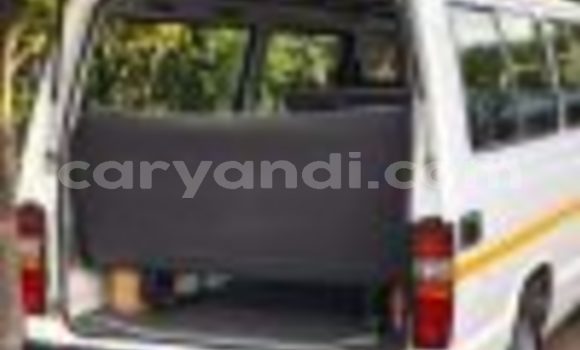 Tenga Tsaru Toyota Hiace Chena Mota in Lusaka in Zambia Tenga Tsaru Toyota Hiace Chena Mota in Lusaka in Zambia