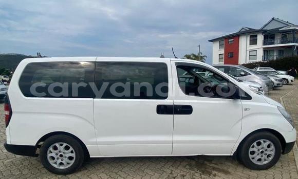 Buy Used Hyundai H1 White Car in Lusaka in Zambia Buy Used Hyundai H1 White Car in Lusaka in Zambia