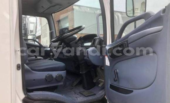 Buy Used Hino 300 Series White Truck in Lusaka in Zambia Buy Used Hino 300 Series White Truck in Lusaka in Zambia